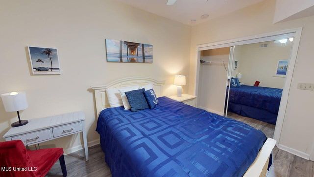 2228 Beach Drive, 1305, Gulfport, MS 39507