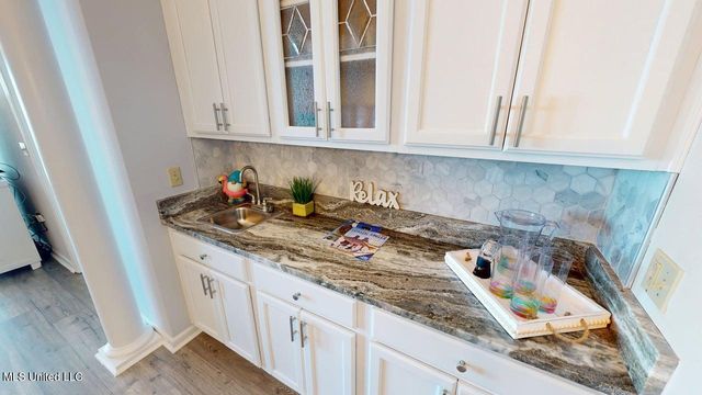 2228 Beach Drive, 1305, Gulfport, MS 39507