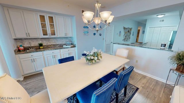 2228 Beach Drive, 1305, Gulfport, MS 39507