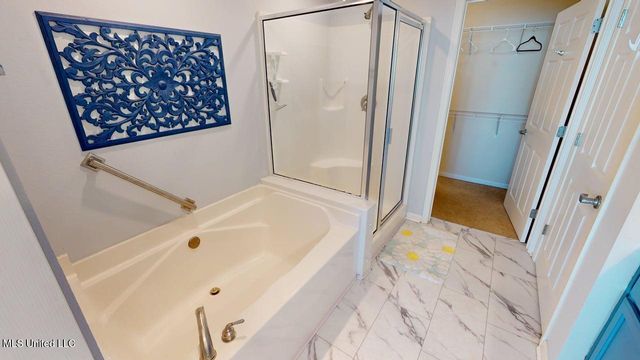 2228 Beach Drive, 1305, Gulfport, MS 39507