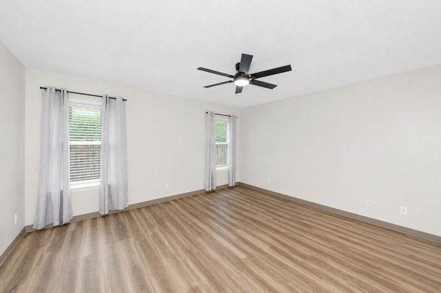 302 Anita Lane, Waxahachie, TX 75165