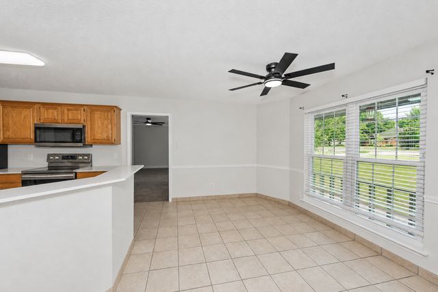 302 Anita Lane, Waxahachie, TX 75165