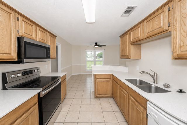302 Anita Lane, Waxahachie, TX 75165
