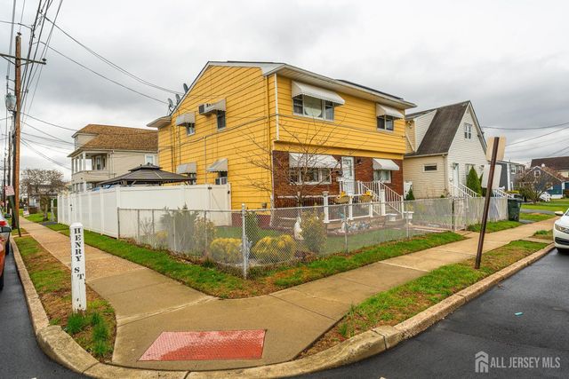 34 Henry Street, Port Reading, NJ 07064