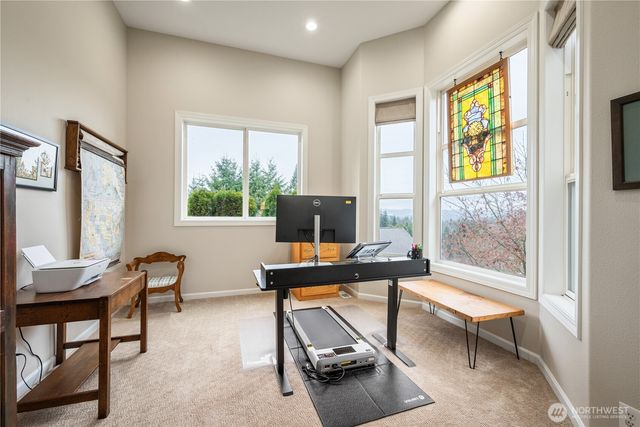 250 W St James Place, Longview, WA 98632