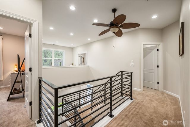 250 W St James Place, Longview, WA 98632