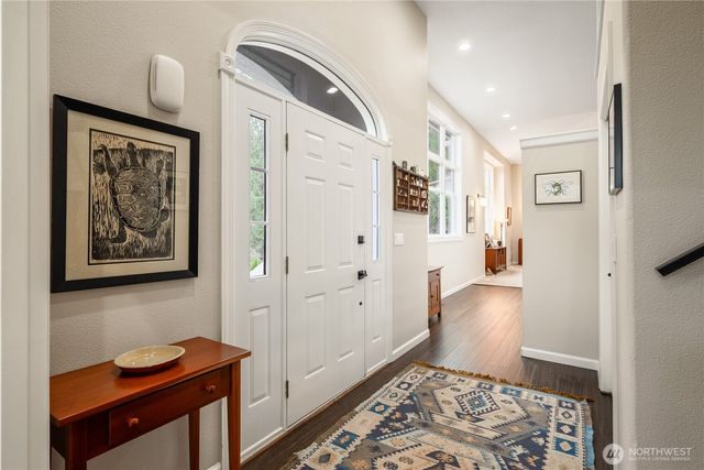 250 W St James Place, Longview, WA 98632