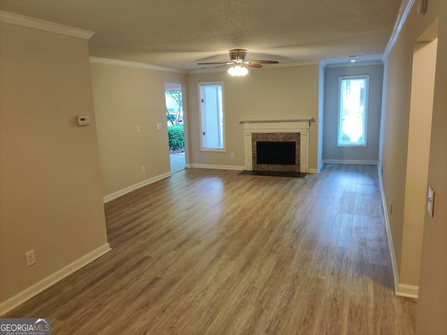 17 Brittany Way NE, Atlanta, GA 30324