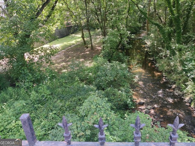 17 Brittany Way NE, Atlanta, GA 30324