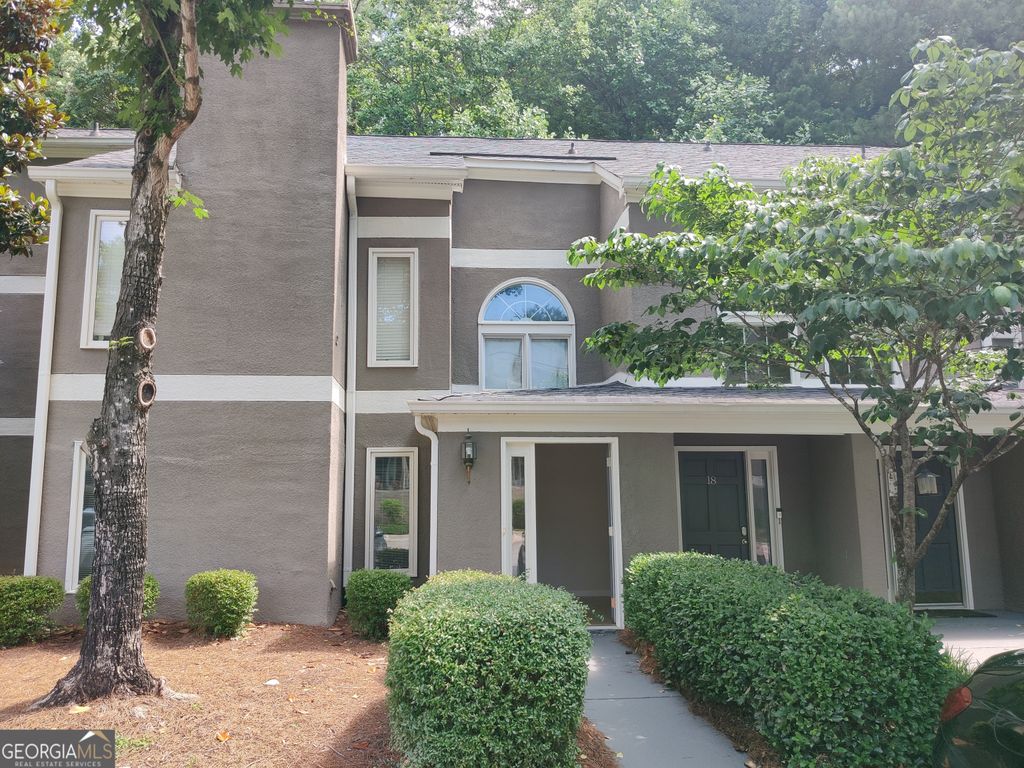 17 Brittany Way NE, Atlanta, GA 30324