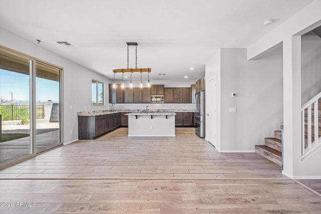 18138 W ROBIN Lane, Surprise, AZ 85387