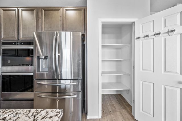 18138 W ROBIN Lane, Surprise, AZ 85387