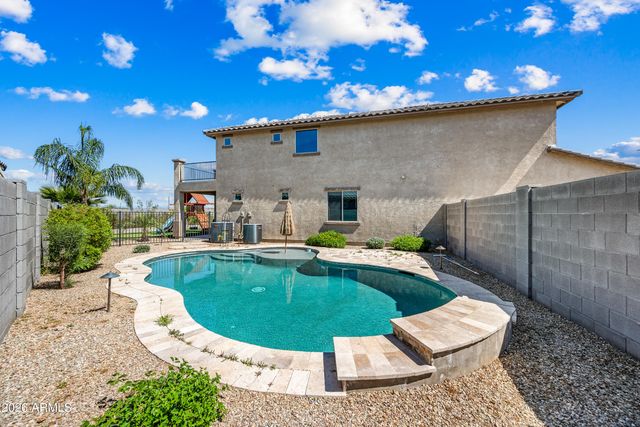 18138 W ROBIN Lane, Surprise, AZ 85387