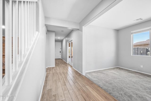 18138 W ROBIN Lane, Surprise, AZ 85387