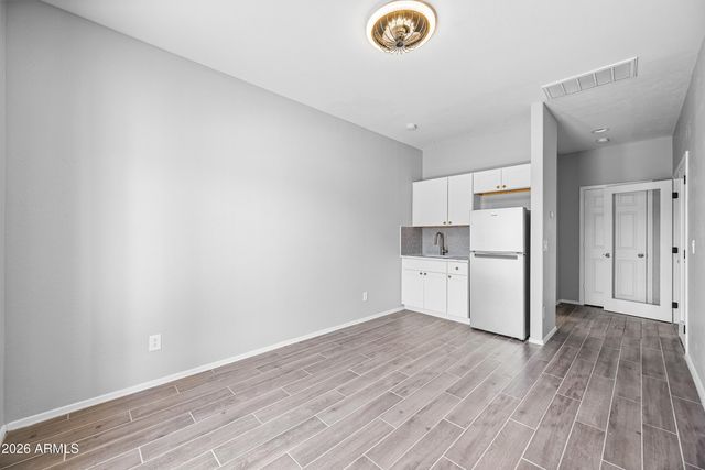 18138 W ROBIN Lane, Surprise, AZ 85387