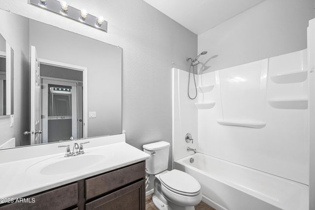 18138 W ROBIN Lane, Surprise, AZ 85387