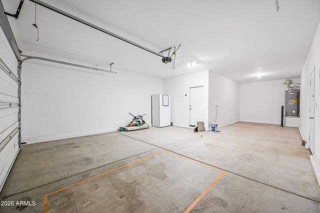 18138 W ROBIN Lane, Surprise, AZ 85387