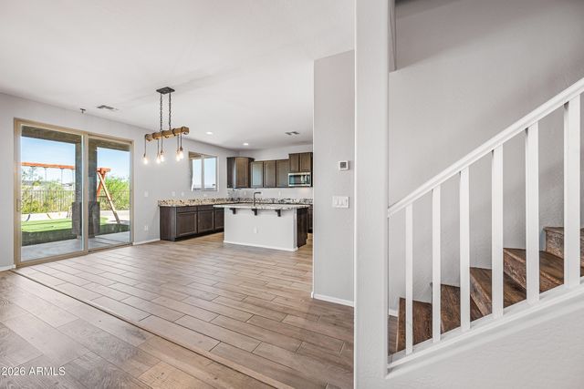 18138 W ROBIN Lane, Surprise, AZ 85387