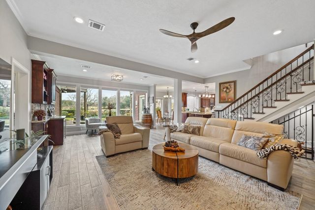 25 The Oval Street, Sugar Land, TX 77479