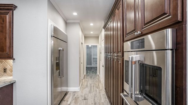 25 The Oval Street, Sugar Land, TX 77479