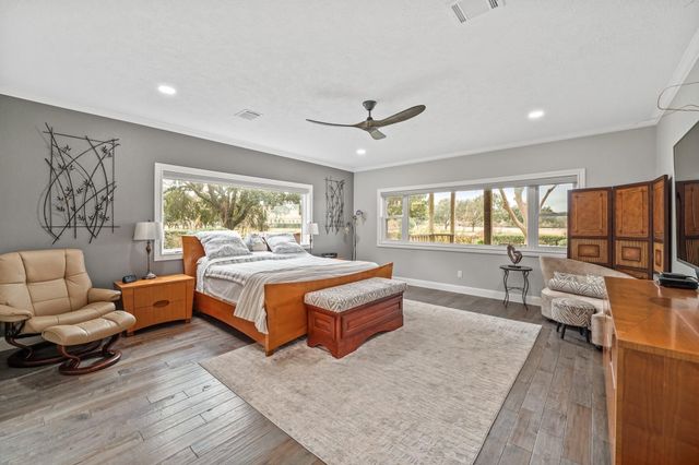 25 The Oval Street, Sugar Land, TX 77479