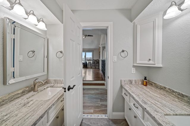 25 The Oval Street, Sugar Land, TX 77479