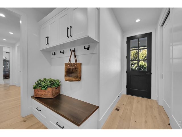 6582 Rookery Rd, Fort Collins, CO 80528