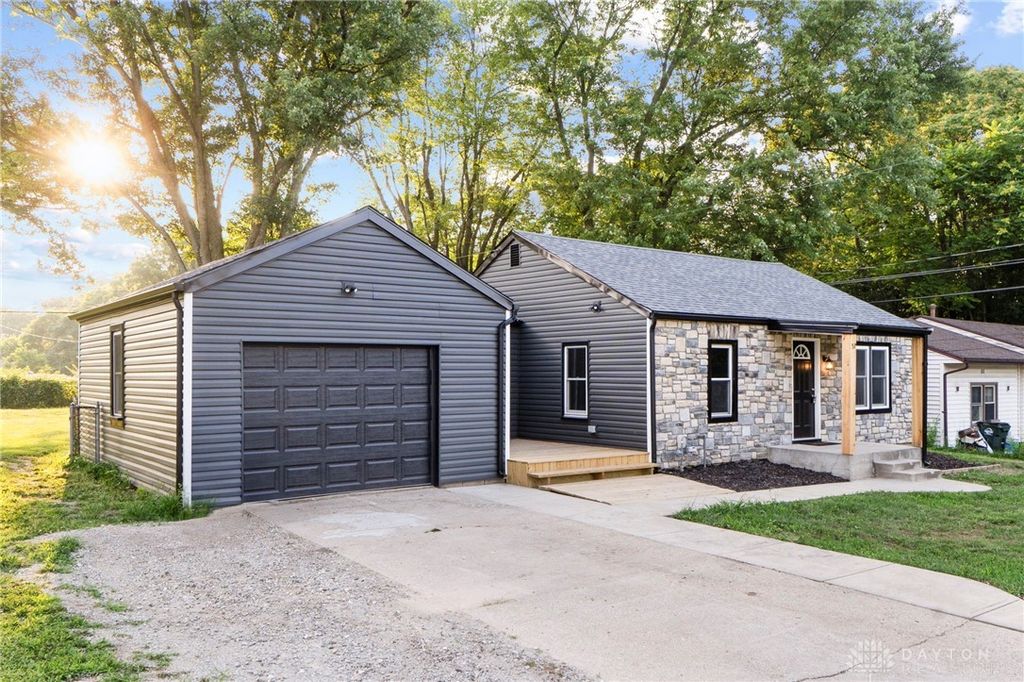 57 Truman Drive, Fairborn, OH 45324