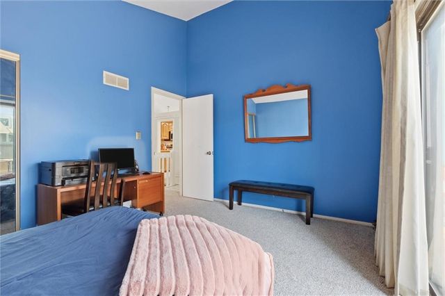 12015 W 82nd Terrace, Lenexa, KS 66215