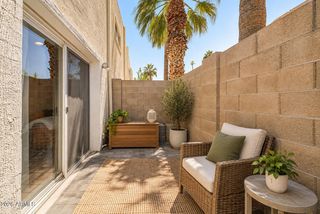 4925 N 73RD Street 16, Scottsdale, AZ 85251