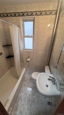 4138 49th Street 2R, Sunnyside, NY 11104