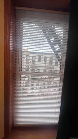 4138 49th Street 2R, Sunnyside, NY 11104