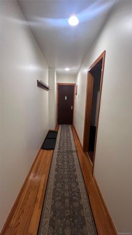 4138 49th Street 2R, Sunnyside, NY 11104