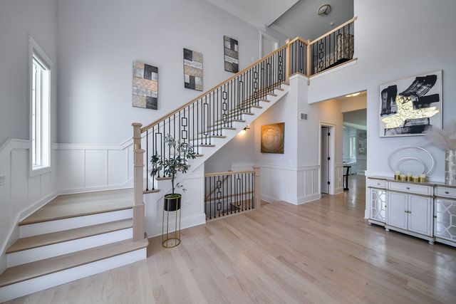 2447 Sharon Court, Naperville, IL 60564
