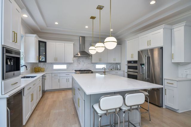 2447 Sharon Court, Naperville, IL 60564
