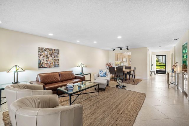61 Eastgate Drive C, Boynton Beach, FL 33436