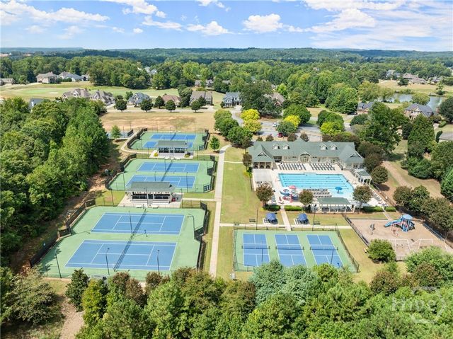 4760 Fairways Lane, Jefferson, GA 30549