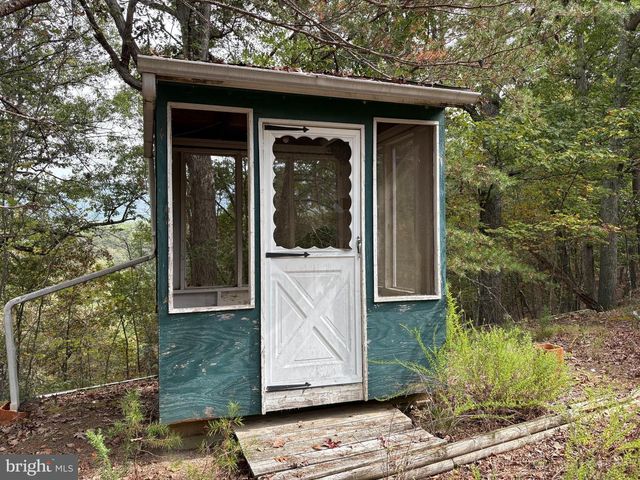 199 BUTERA RIDGE RD, Moorefield, WV 26836