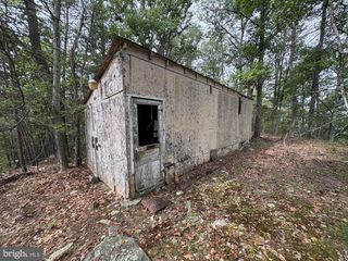 199 BUTERA RIDGE RD, Moorefield, WV 26836
