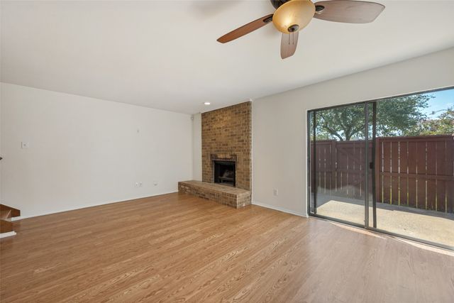 10 W Meadow Lane, Bedford, TX 76021