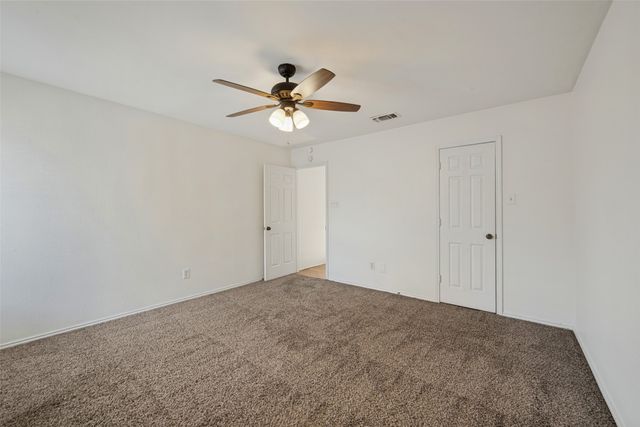 10 W Meadow Lane, Bedford, TX 76021