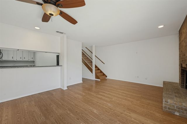 10 W Meadow Lane, Bedford, TX 76021