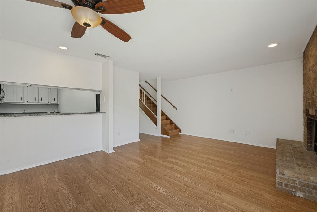 10 W Meadow Lane, Bedford, TX 76021 — photo 4