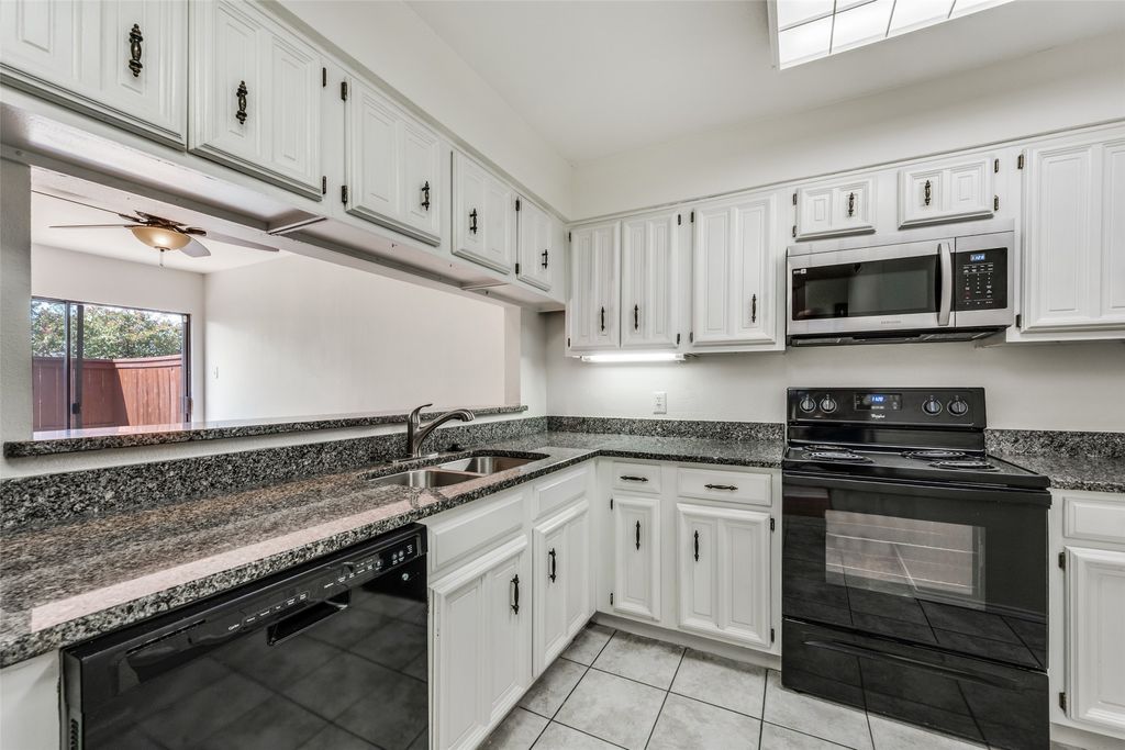 10 W Meadow Lane, Bedford, TX 76021 — photo 5