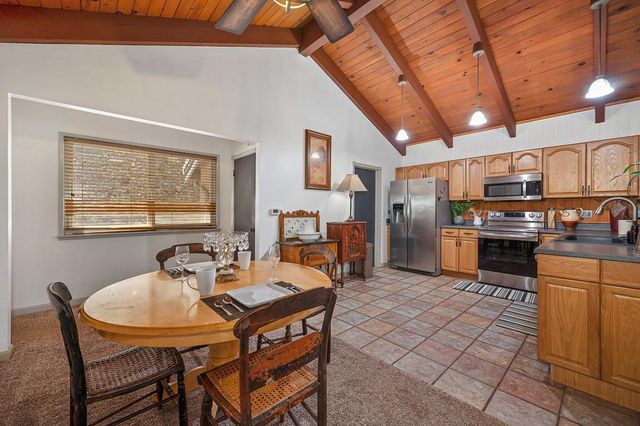 4599 Rivendale Rd, Placerville, CA 95709