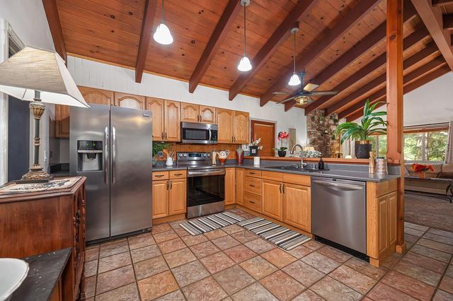 4599 Rivendale Rd, Placerville, CA 95709