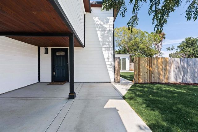 1160 Erica St, Escondido, CA 92027