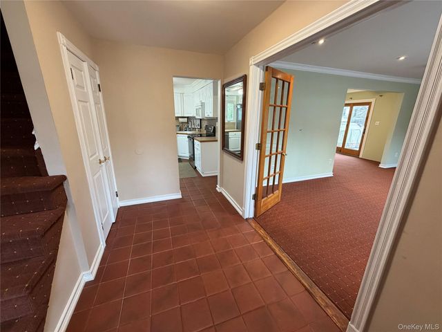 221 Washington Boulevard, Long Beach, NY 11561