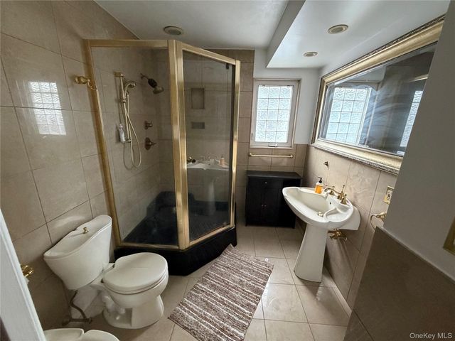 221 Washington Boulevard, Long Beach, NY 11561
