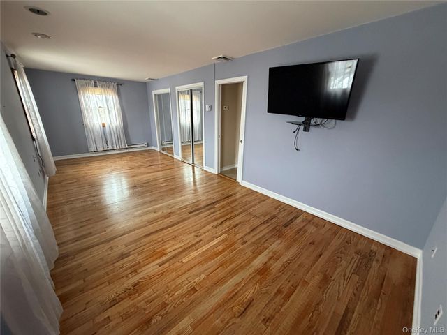 221 Washington Boulevard, Long Beach, NY 11561